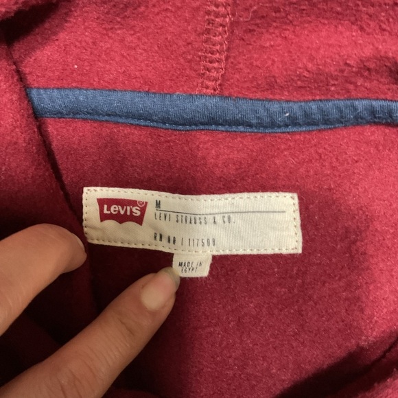 Levi's Men's Red and Blue Hoodie - Picture 2 of 9